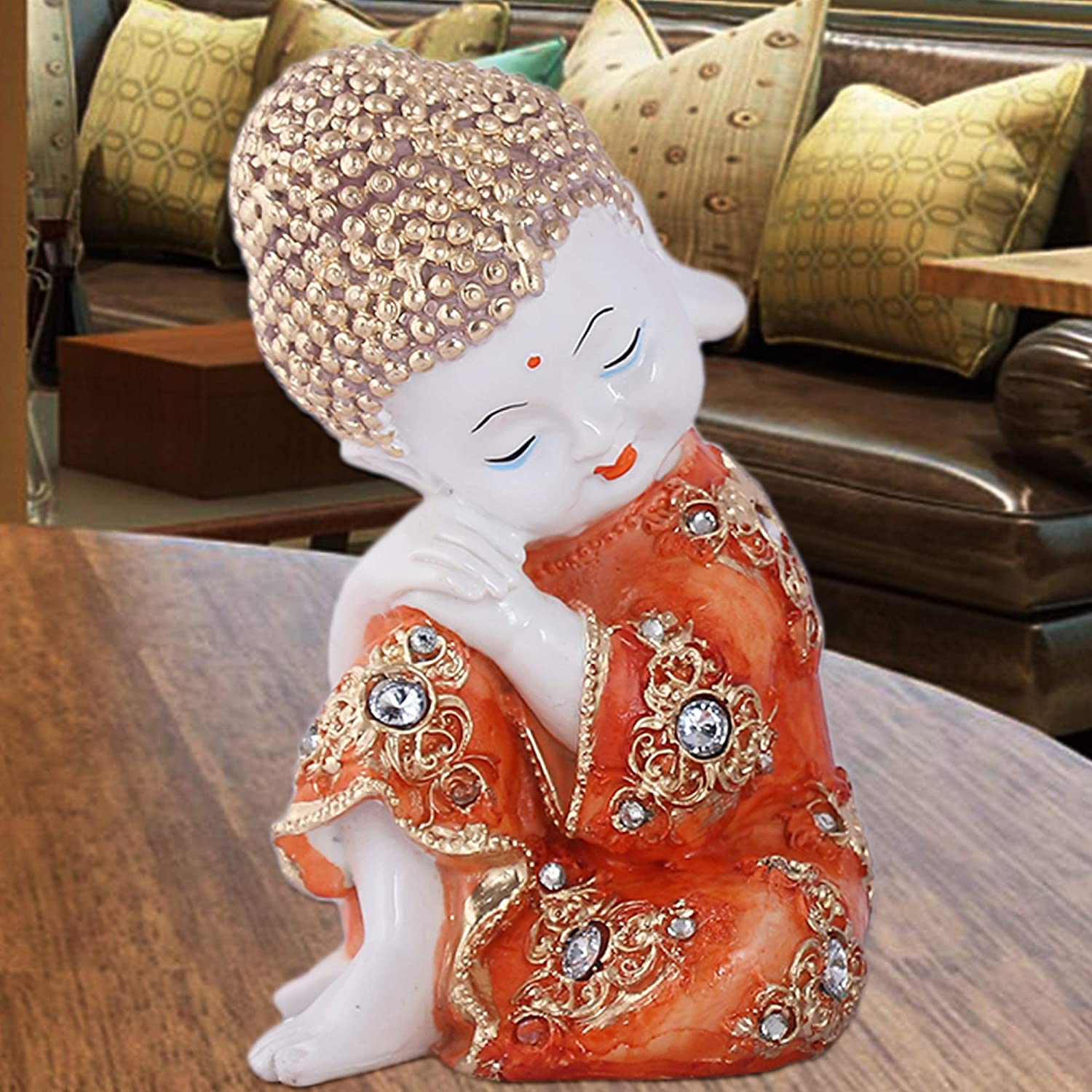 Handmade Home Decor Items to Transform Your Small Living Room into a Traditional Masterpiece