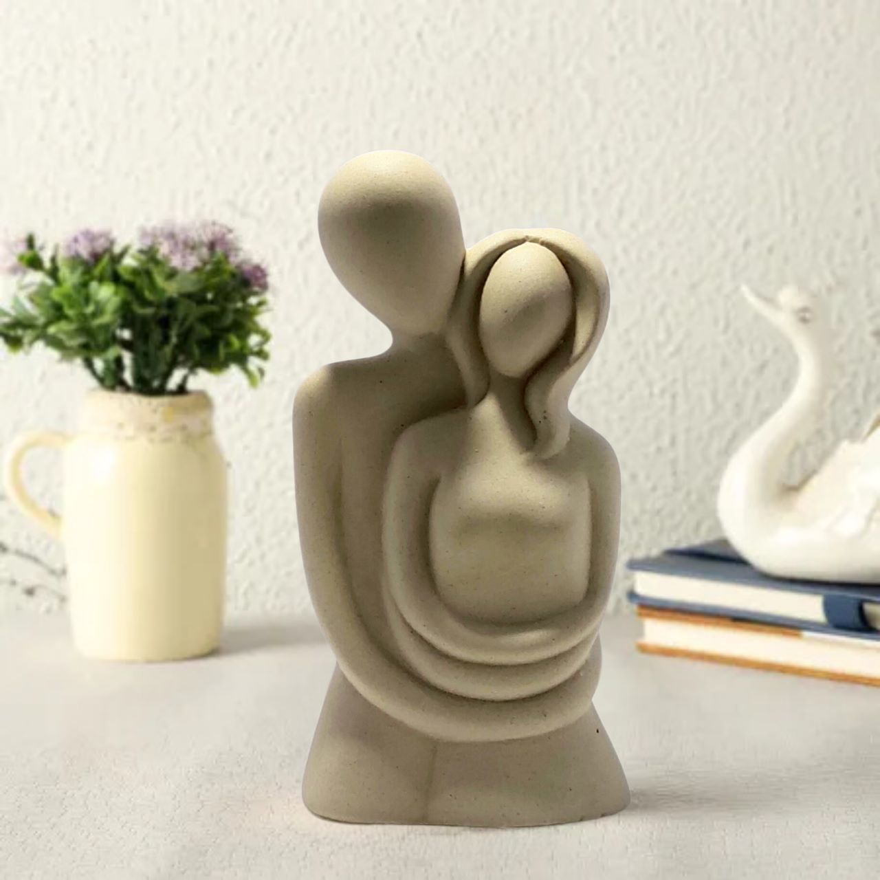 Old Couple Statues celebrating timeless bonds