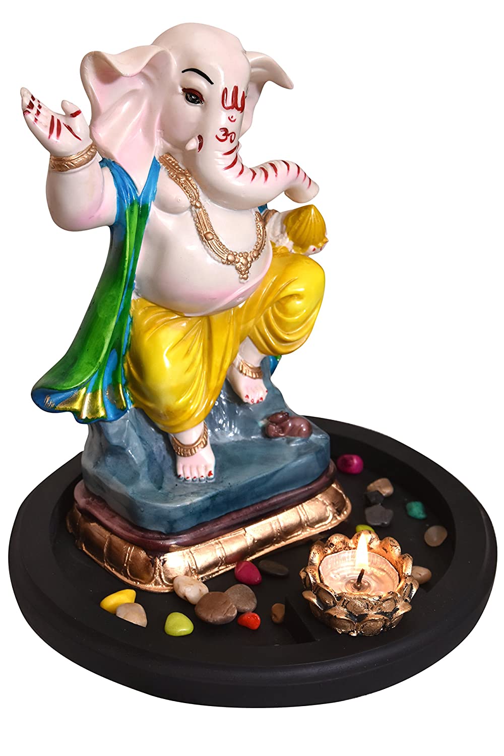 top-dancing-ganesh-idol-on-round-tray-for-ganesha-sankashti-in-india.jpg