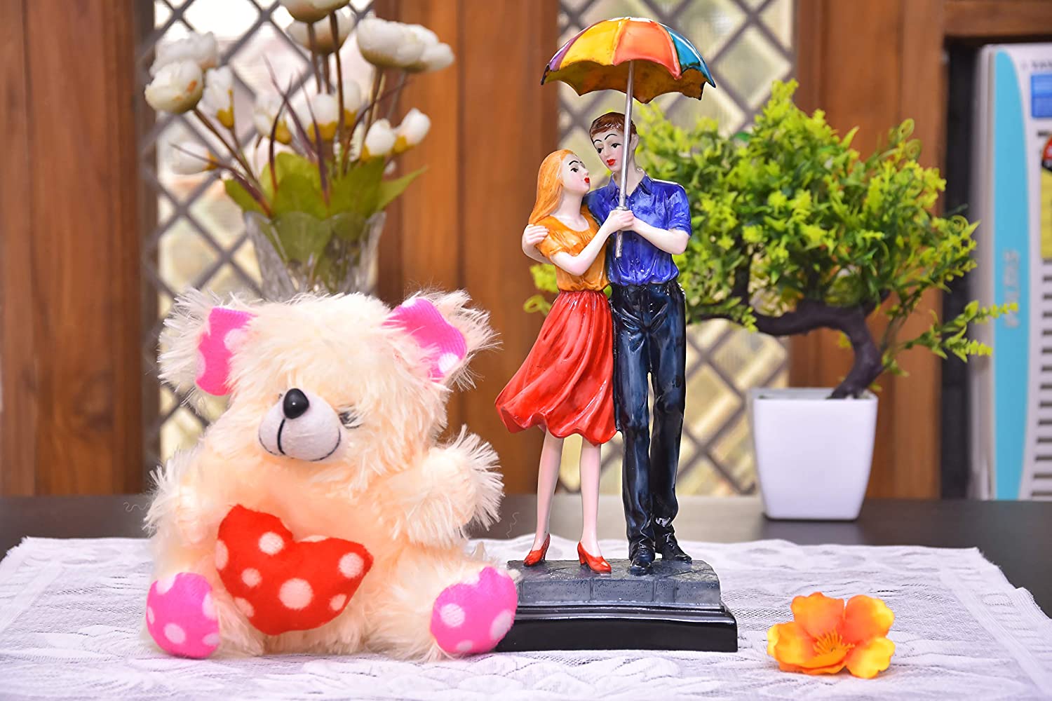325780-top-orange-and-blue-couple-showpiece-online.jpg