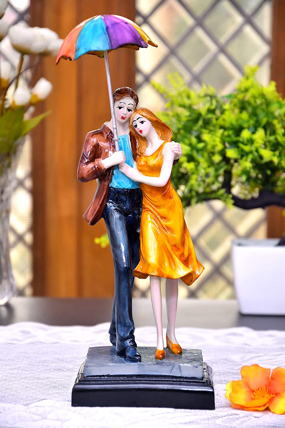 Yellow and Blue Couple Statue for anniversary gifts