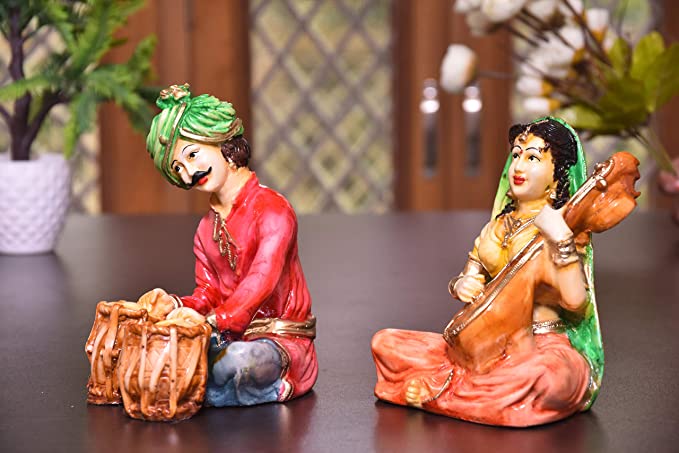 326112-top-yellow-and-red-rajasthani-couple-statue-for-anniversary-gift-shopping.jpg