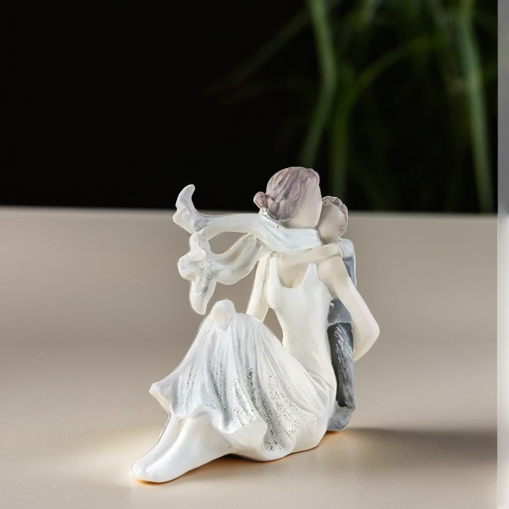 Star-Crossed Spousing: Zodiac-Inspired Gifts That'll Make Your Husband Think You're Psychic