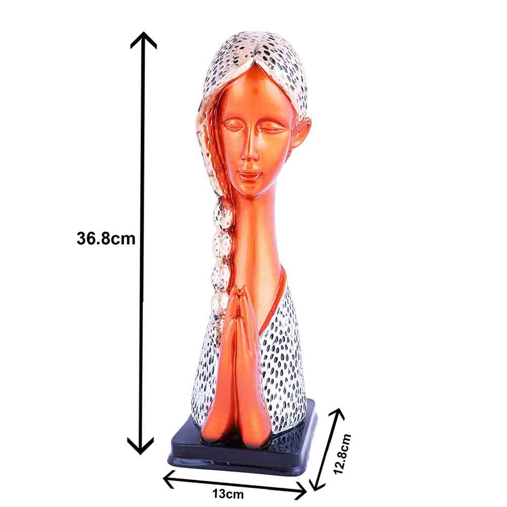 Copper Welcome Lady Statue