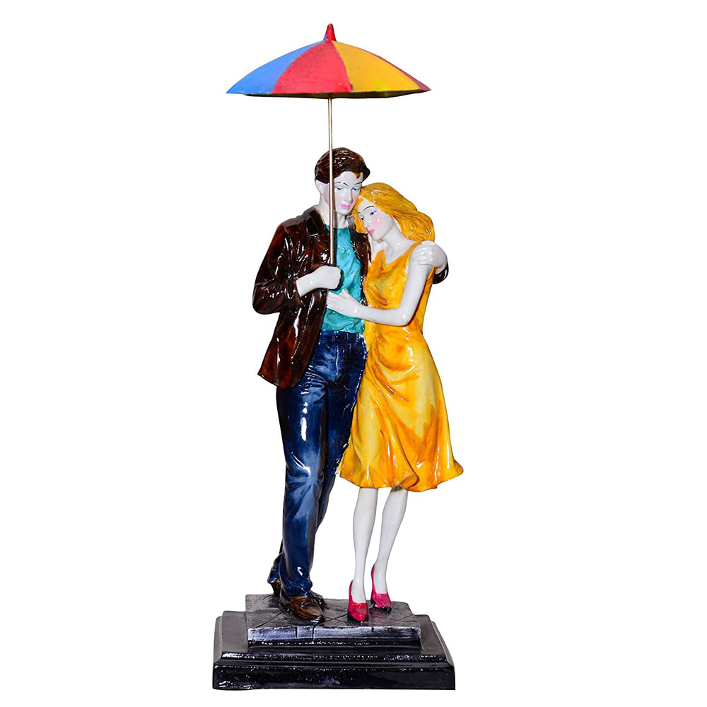Love Couple holding an Umbrella Figurine