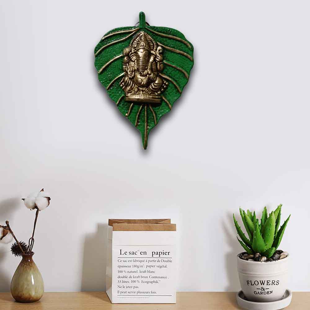 Decorative Items for Kitchen Wall That Transform Interior Design