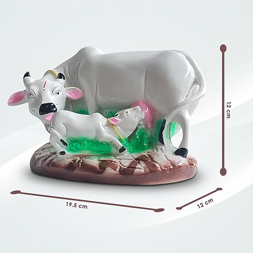 White cow and calf statue for kitchen with focus on intricate details and affectionate pose.